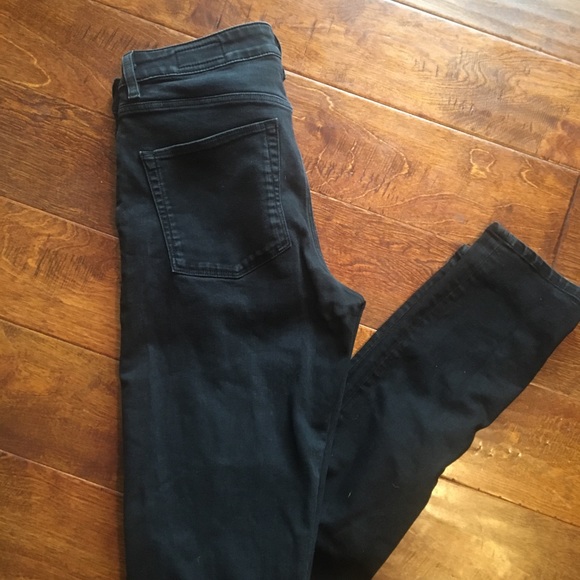 ASOS Black  Distressed Skinny Jeans 32”x 3… - Picture 2 of 3